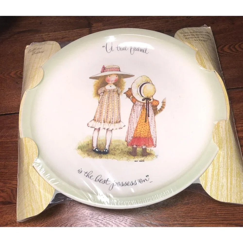 Vintage Holly Hobbie Collector's 10" Plate 1972  True Friend Best Possession New